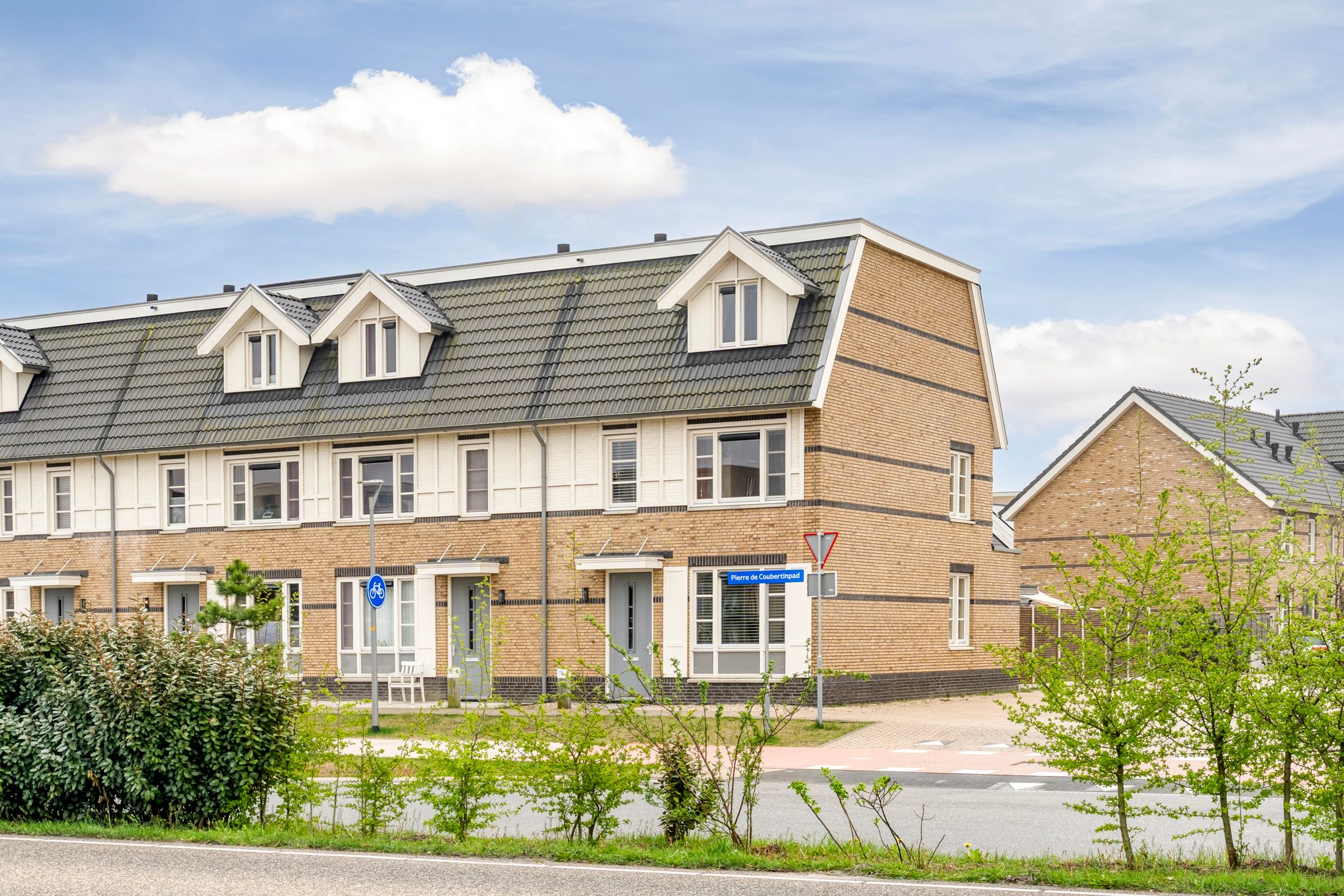 Demetrius Vikelaslaan 74 