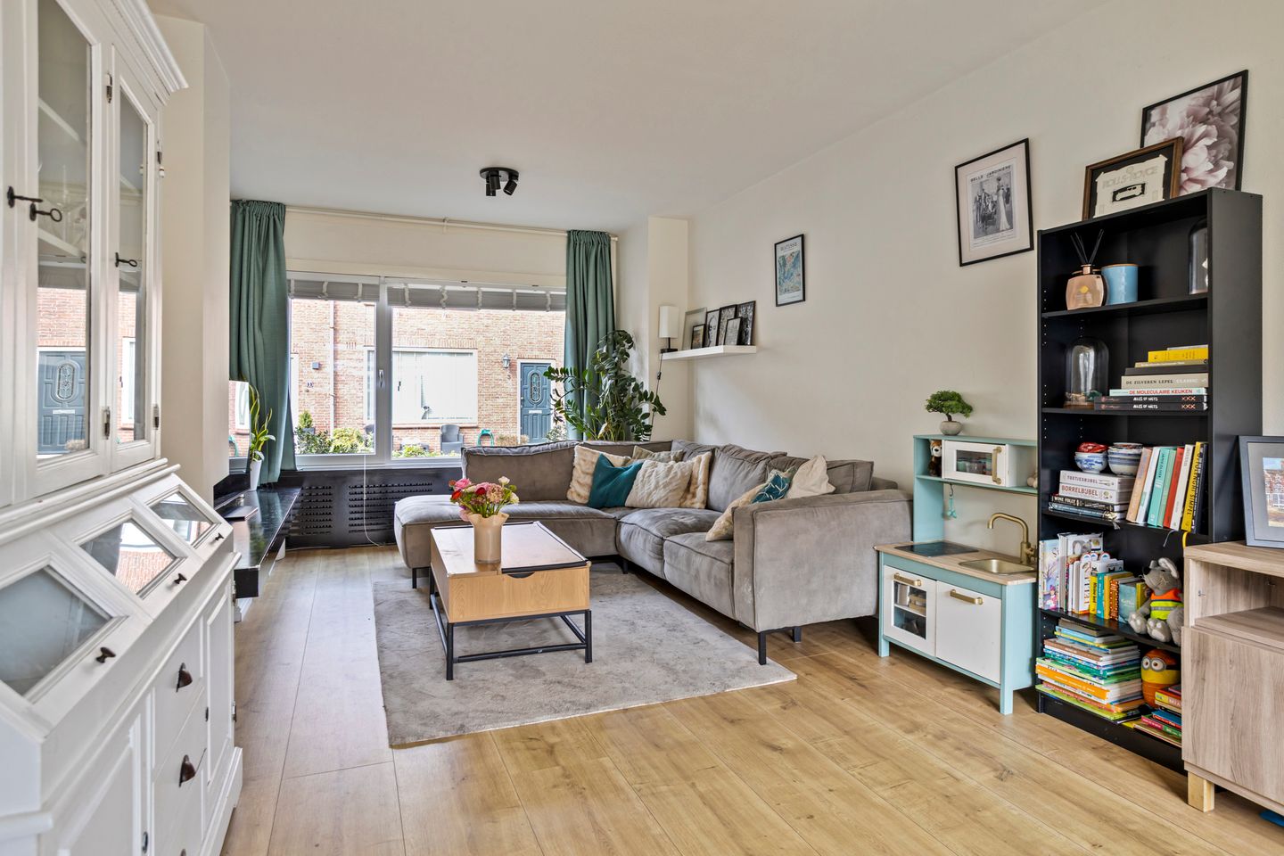 Foto 10 van Irenestraat 4