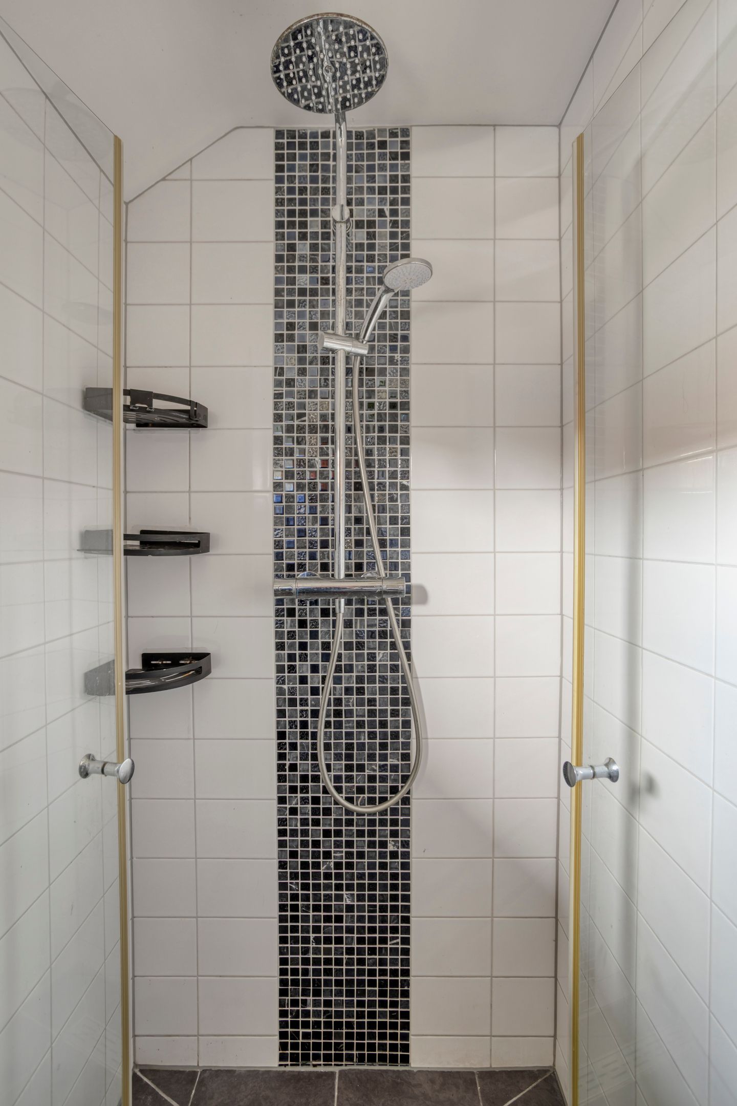 Foto 27 van Irenestraat 4