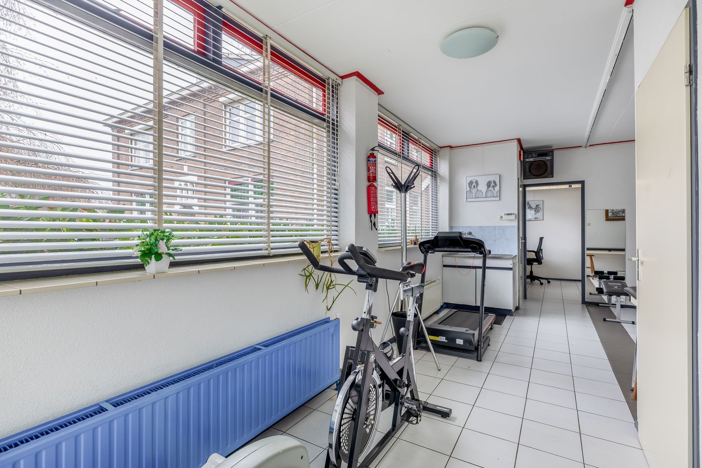 Bekijk foto 2 van Hoofdstraat 69-a