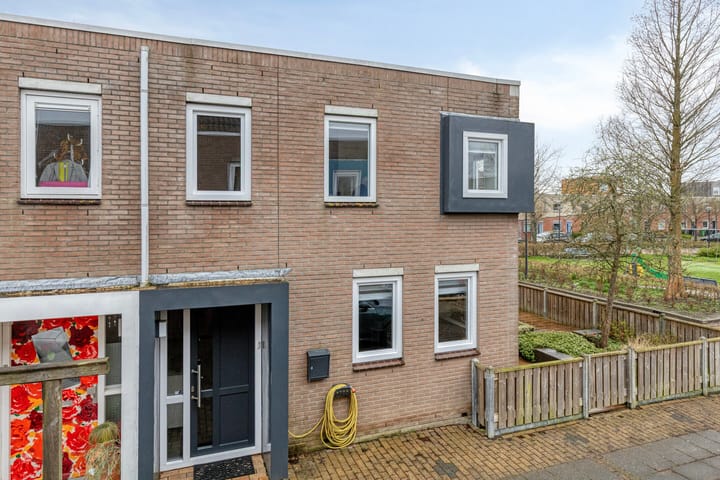 Photo 4 of Jantina Cristina Langerhorsttuin 19