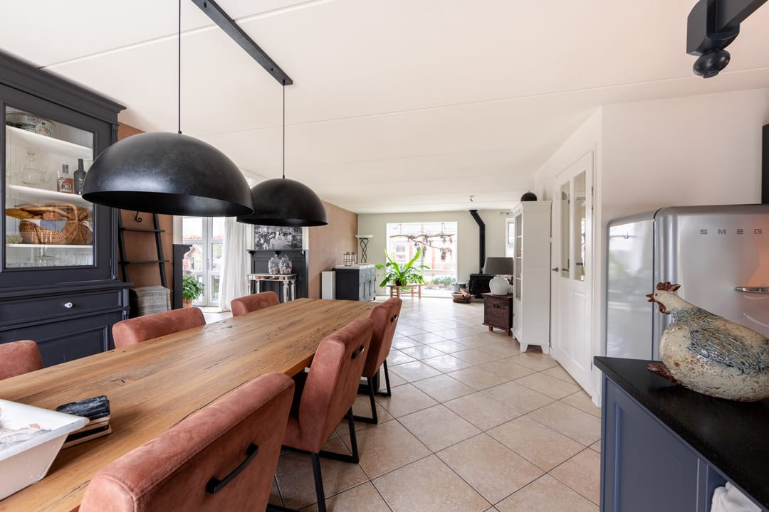 Spacious Detached Villa with Open Water Views and A++++ Energy Label in Makkum — 16