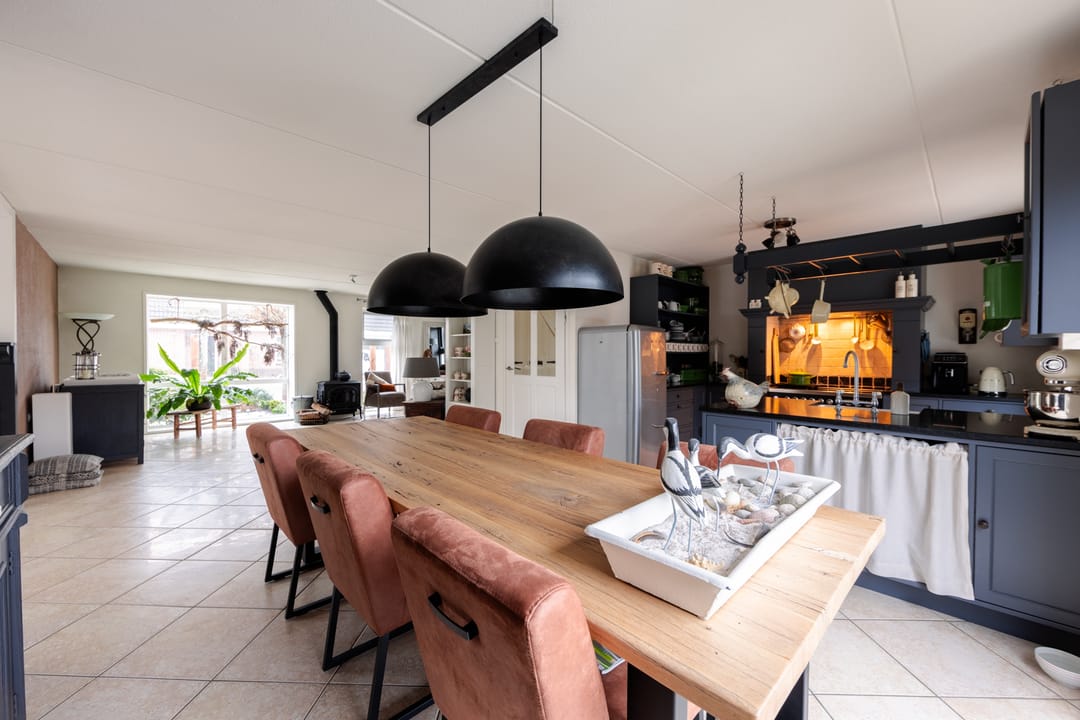 Spacious Detached Villa with Open Water Views and A++++ Energy Label in Makkum — 15
