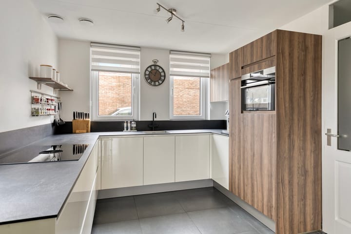 Photo 3 of Jantina Cristina Langerhorsttuin 19