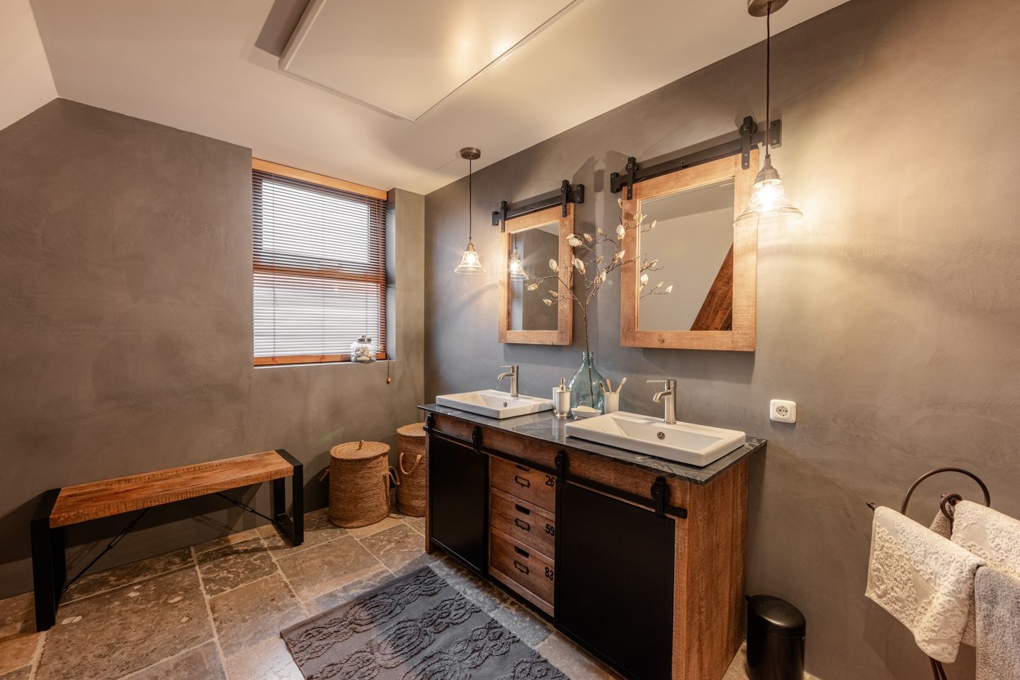Spacious Detached Villa with Open Water Views and A++++ Energy Label in Makkum — 28