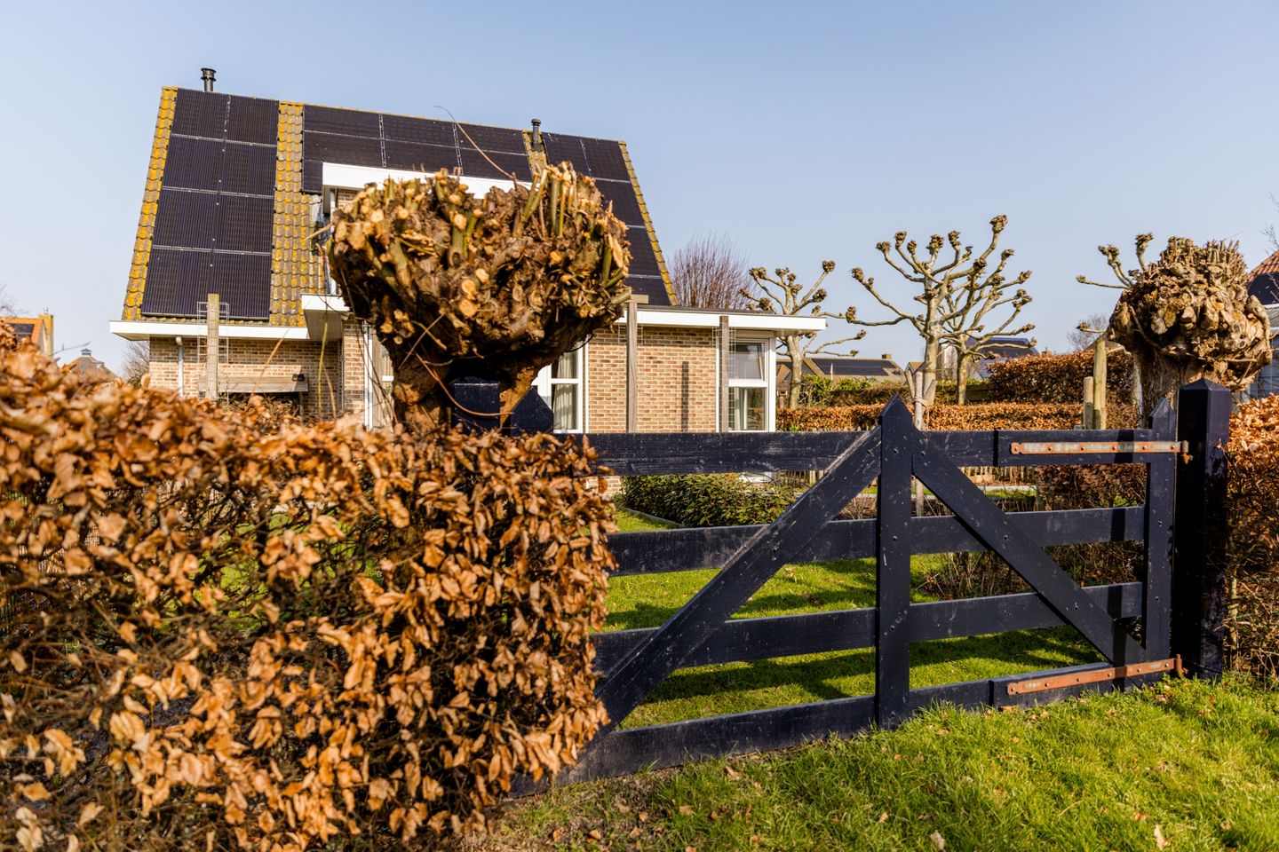 Spacious Detached Villa with Open Water Views and A++++ Energy Label in Makkum — 48