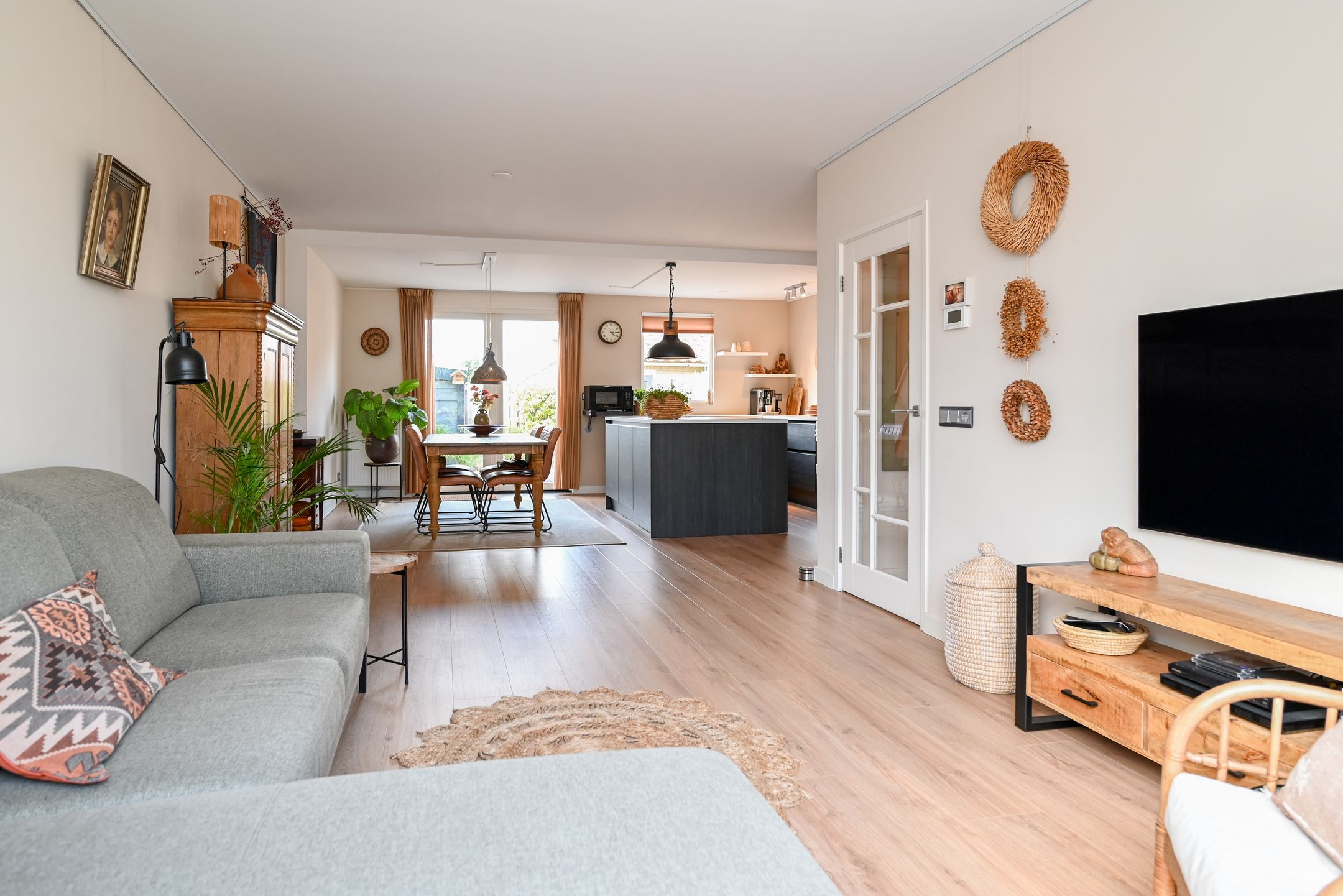 Foto 3 van Randweg 145