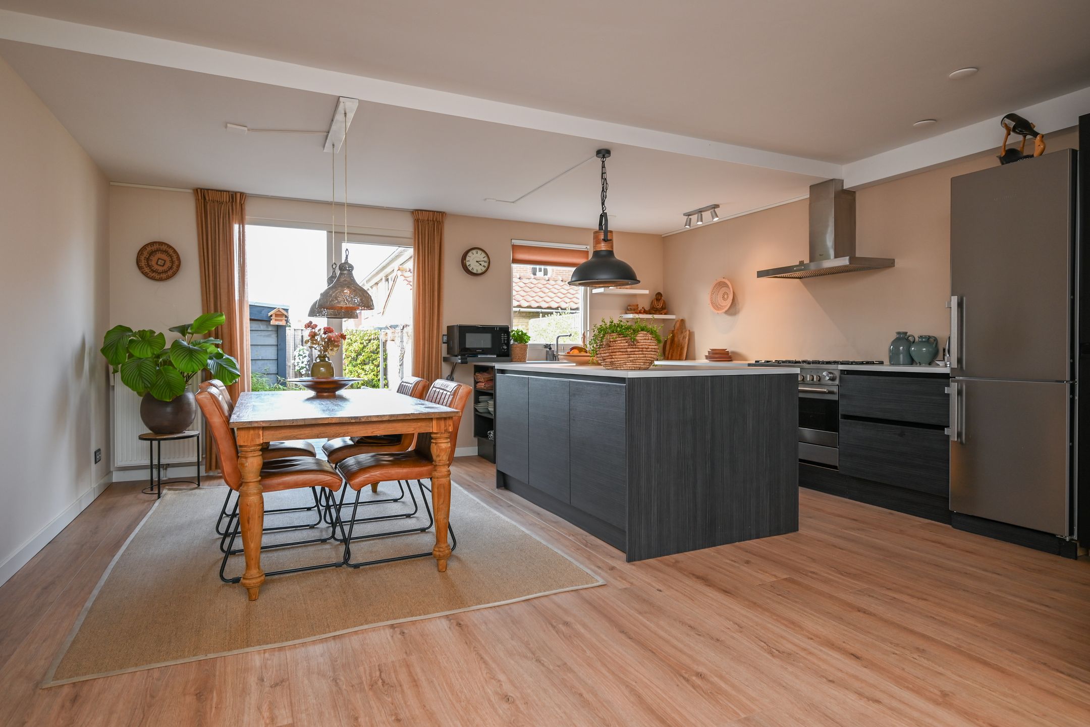 Foto 9 van Randweg 145