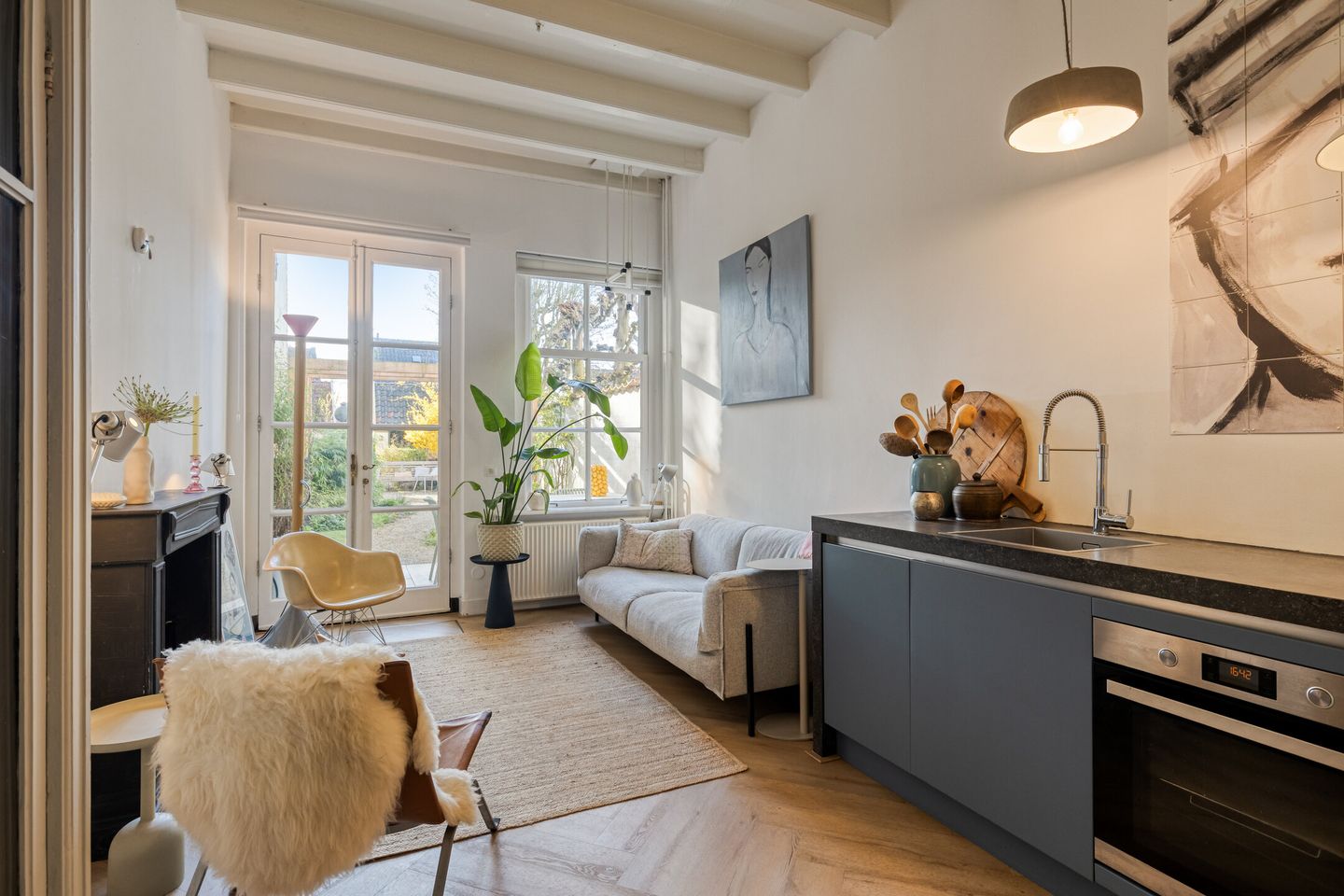 Photo 20 of Philippus Gastelaarsstraat 9-A