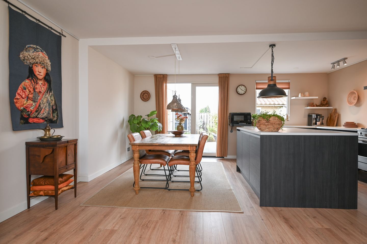 Foto 4 van Randweg 145