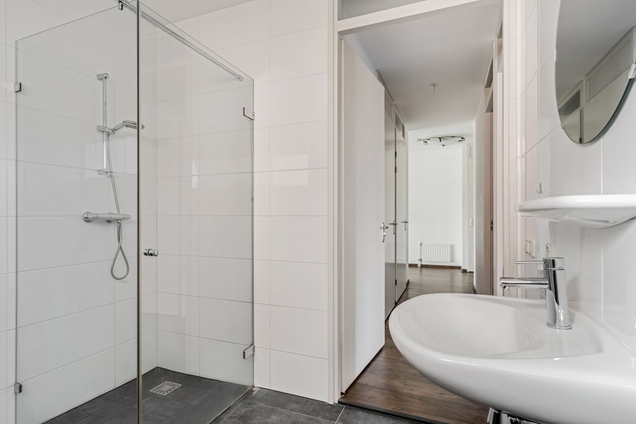 Photo 39 of Arie Jacob van Ogtenstraat 25