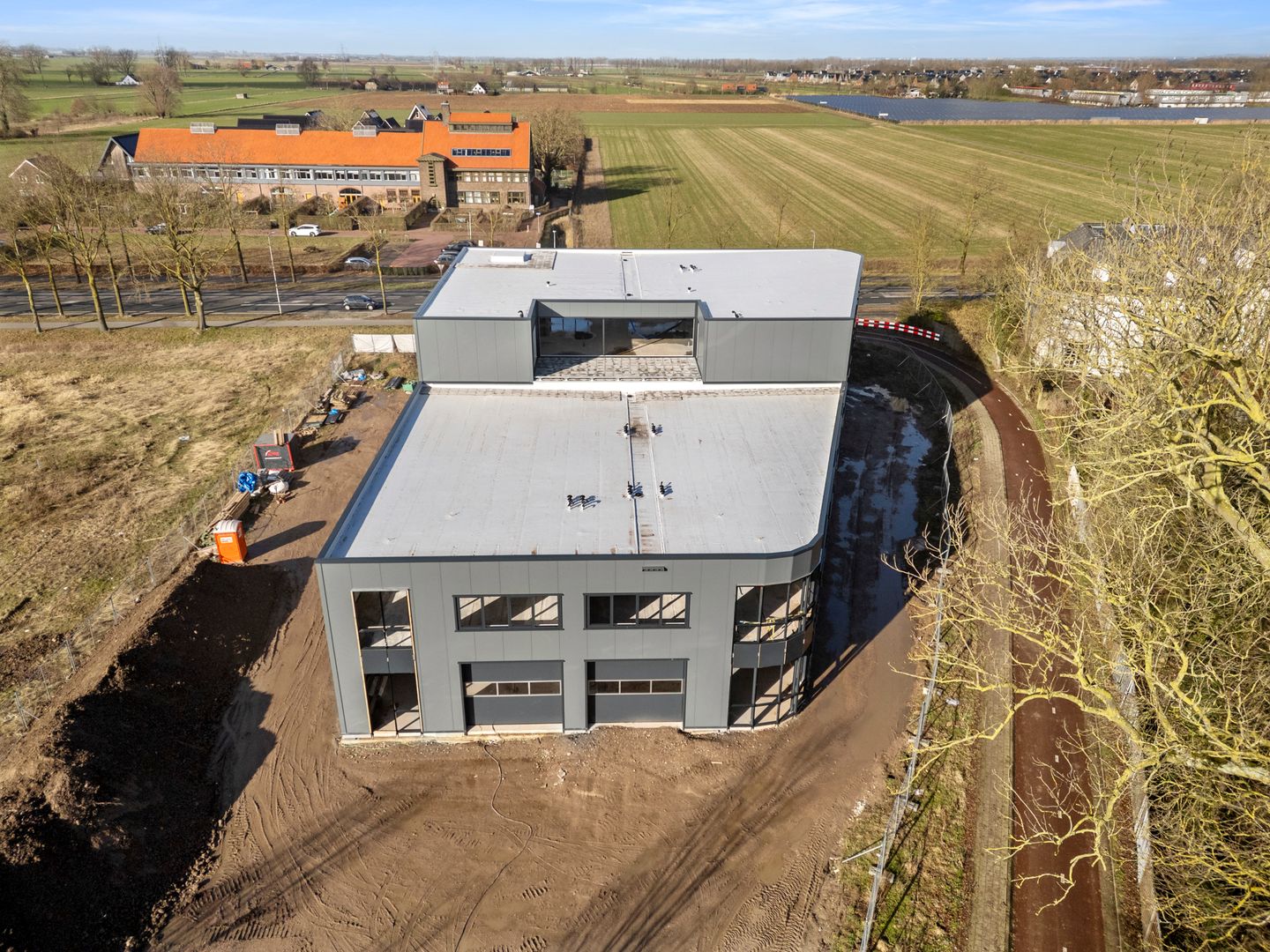 Bekijk foto 5 van Betsy van Goorstraat 80-A010