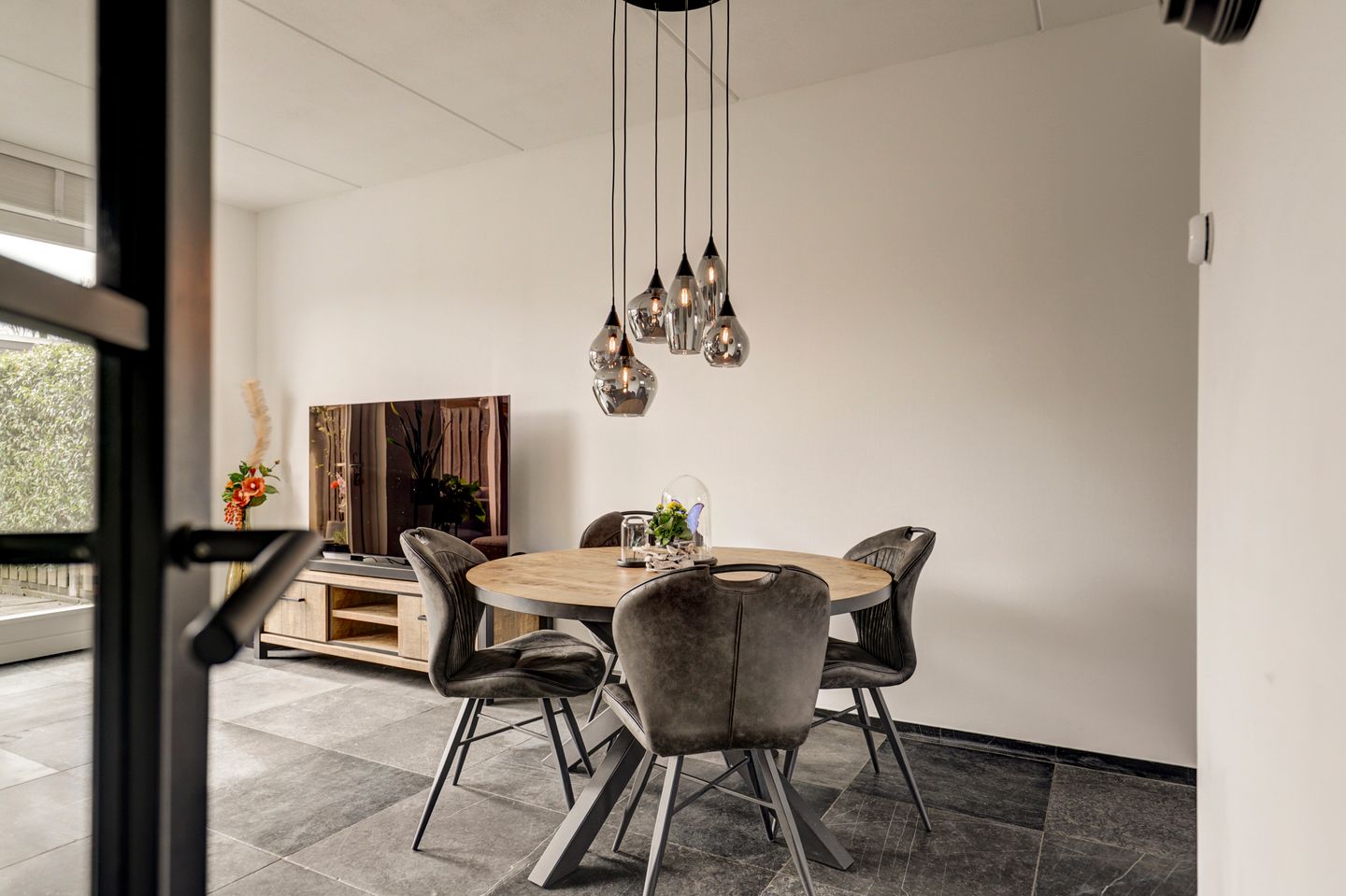 Photo 14 of Burg. Moonshof 28