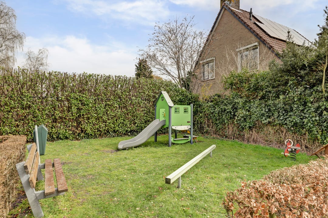 Photo 46 of Burg. Moonshof 28