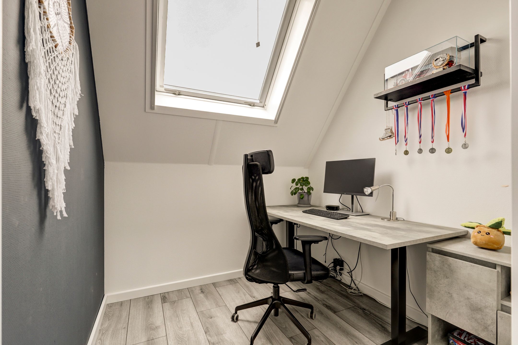 Photo 27 of Burg. Moonshof 28