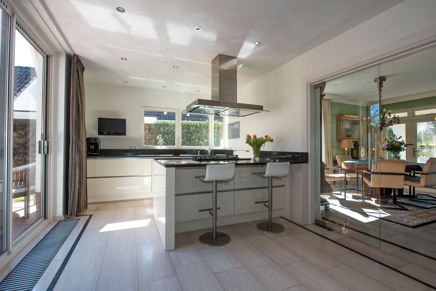 Foto 14 van Den Hof 4