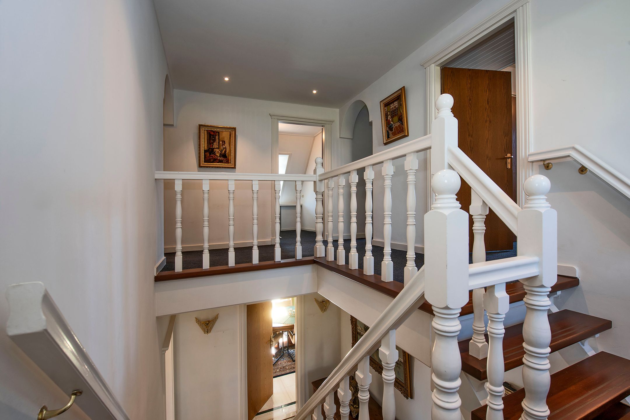 Foto 30 van Den Hof 4