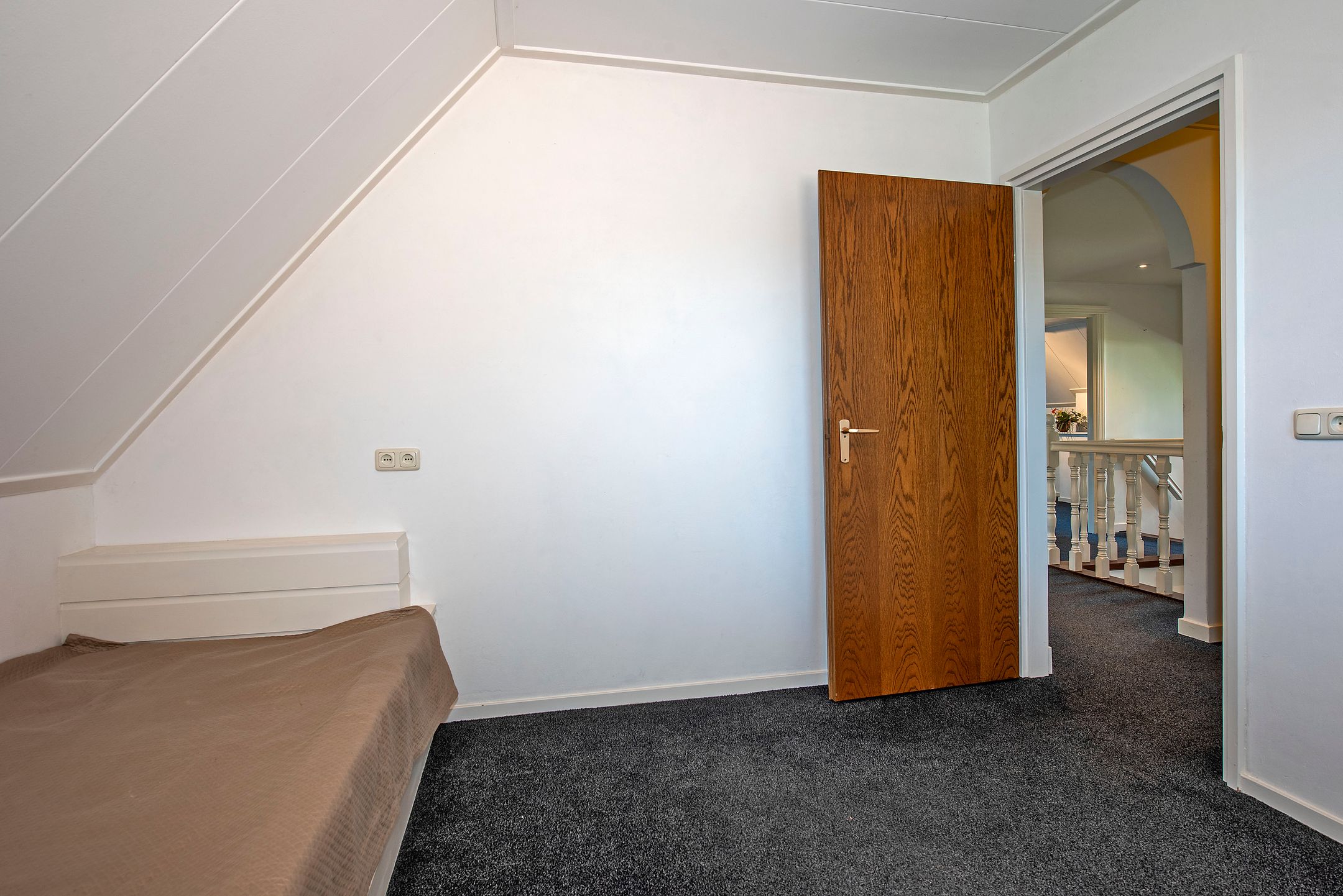 Foto 36 van Den Hof 4