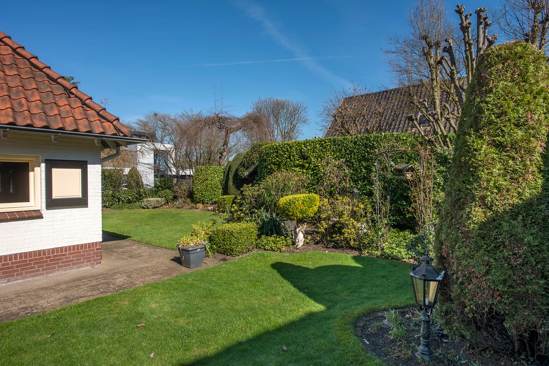 Foto 56 van Den Hof 4