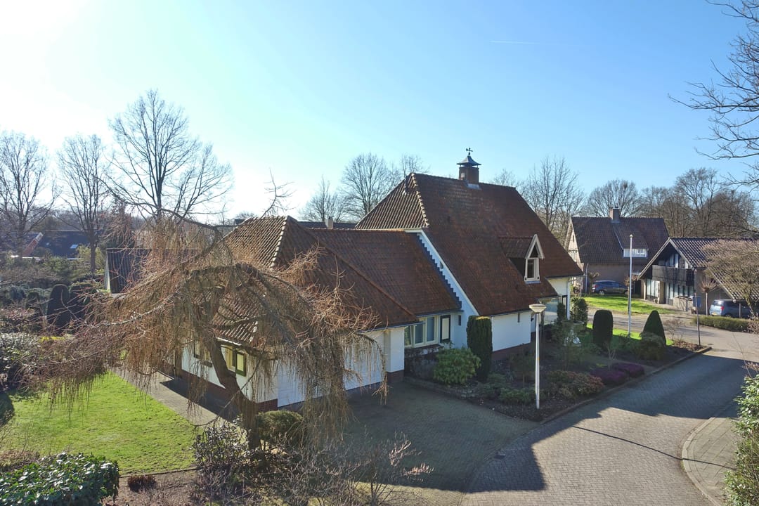 Foto 71 van Den Hof 4