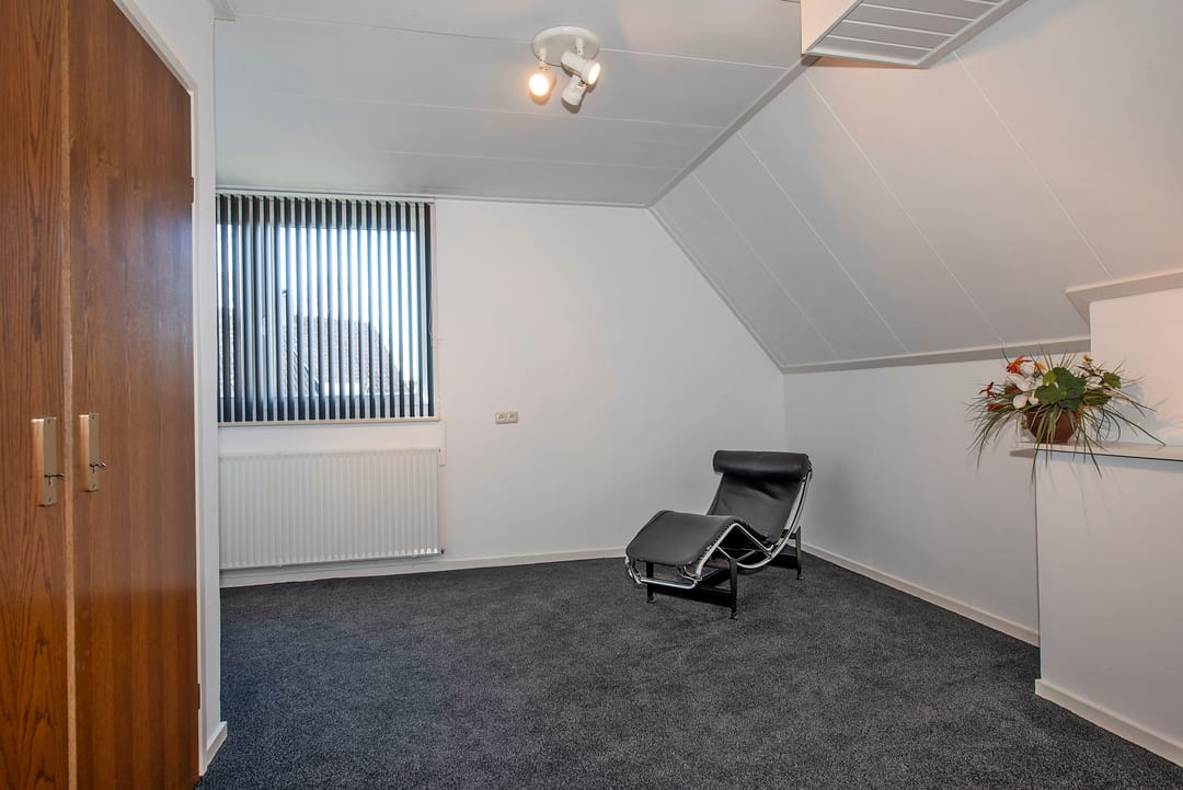 Foto 43 van Den Hof 4