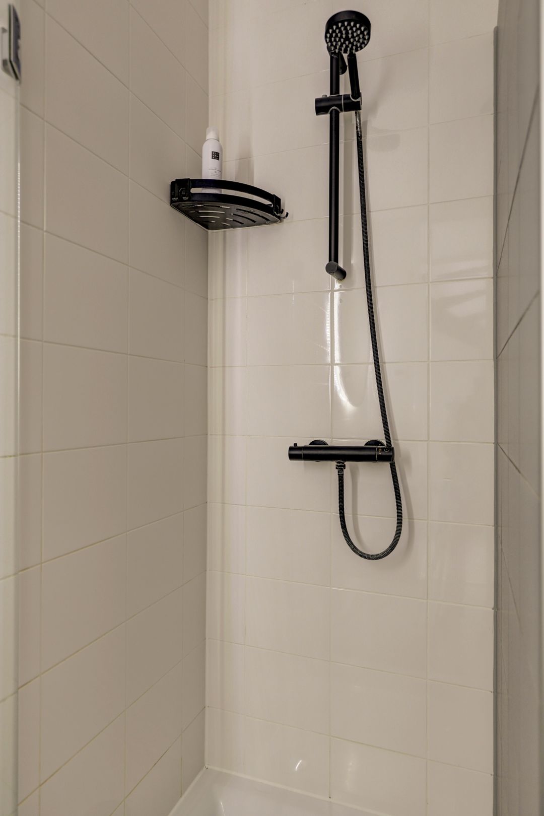 Photo 32 of Burg. Moonshof 28