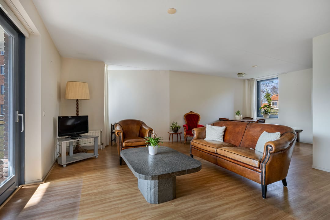 Foto 22 van Mevrouw De Rooweg 7