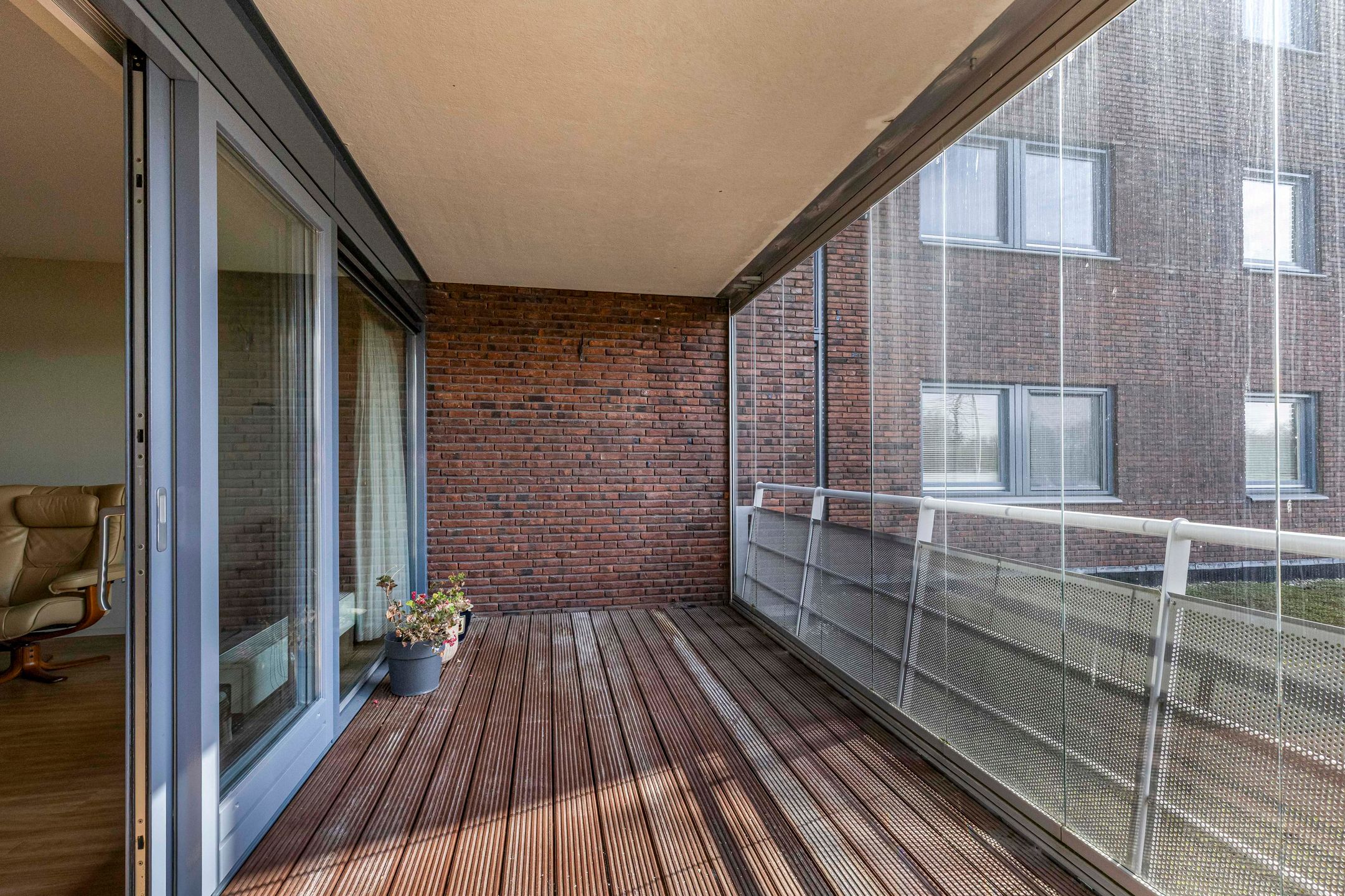 Foto 24 van Mevrouw De Rooweg 7