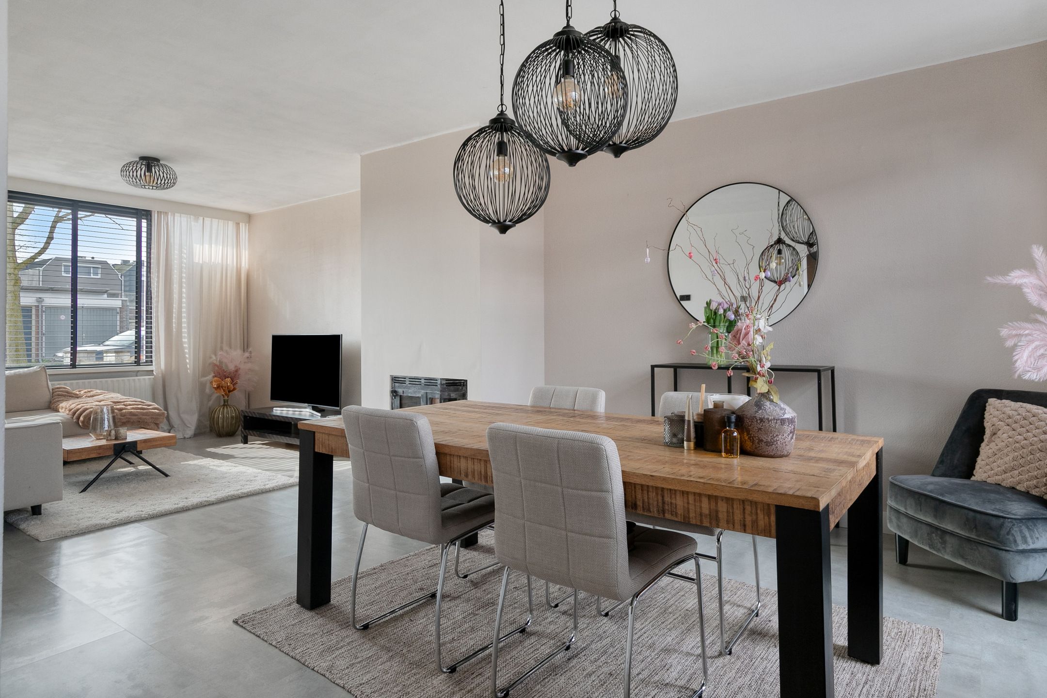 Move-in Ready Family Home in Desirable Graafsepoort Neighborhood — 12