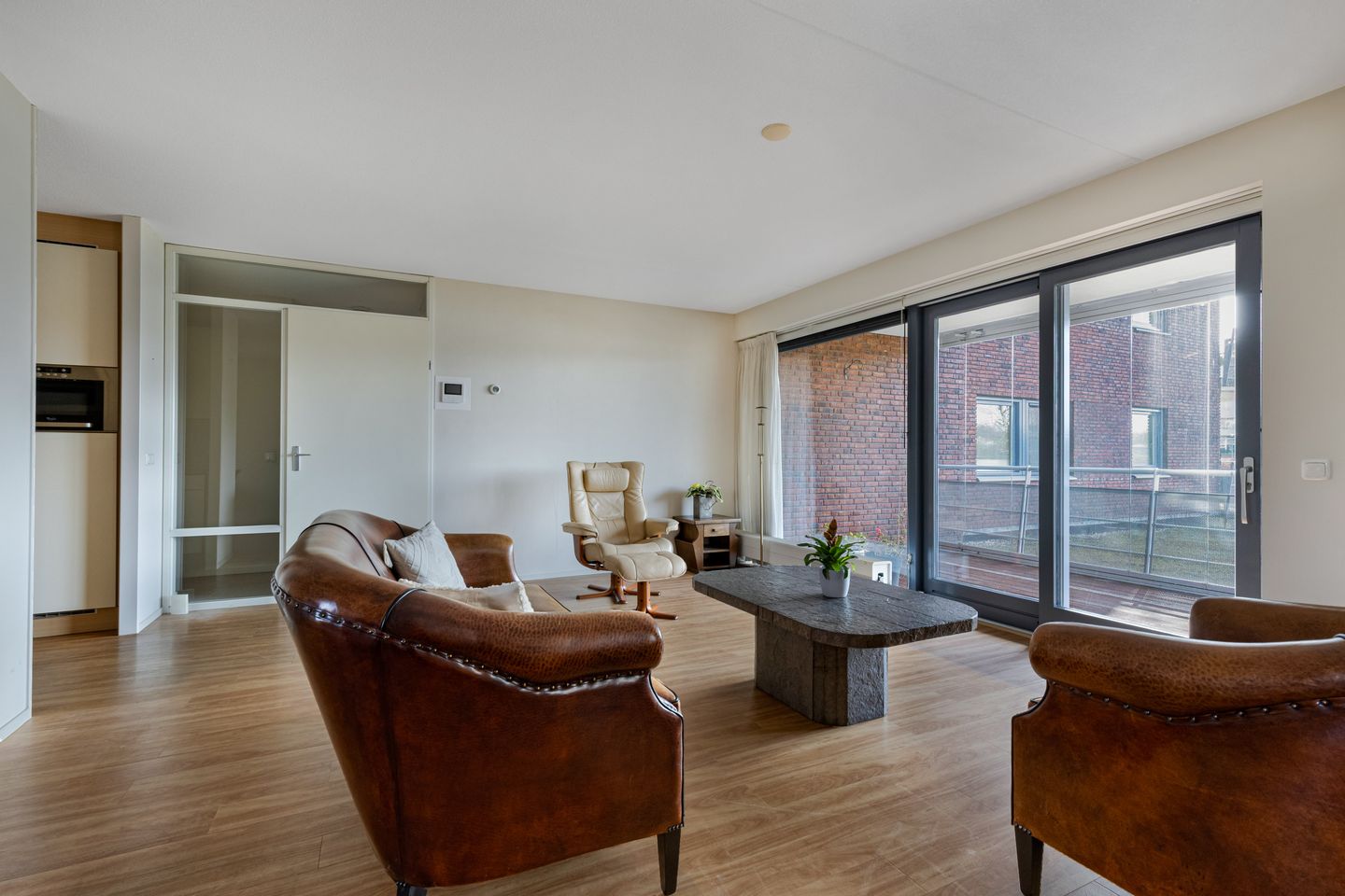 Foto 20 van Mevrouw De Rooweg 7