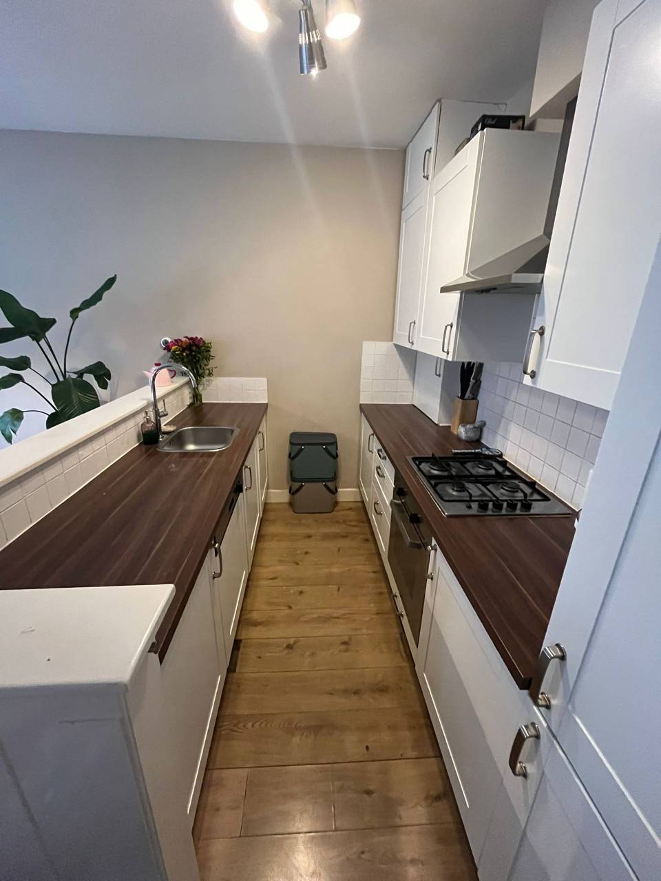 Photo 4 of De Vriesstraat 28