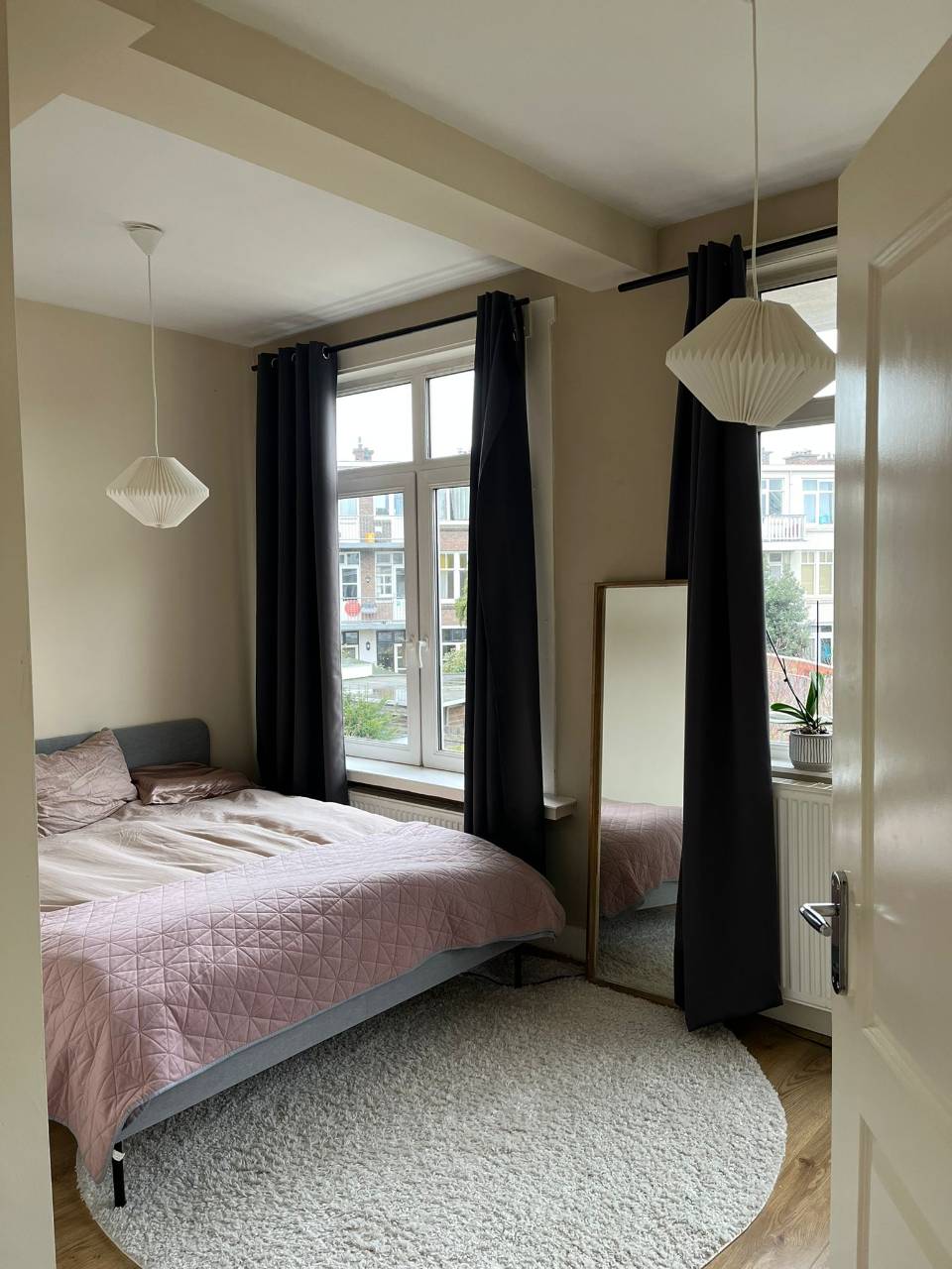 Photo 9 of De Vriesstraat 28