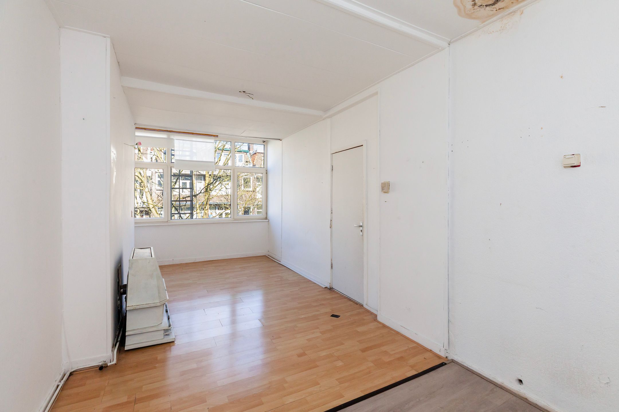 Foto 3 van Katendrechtse Lagedijk 145-A02