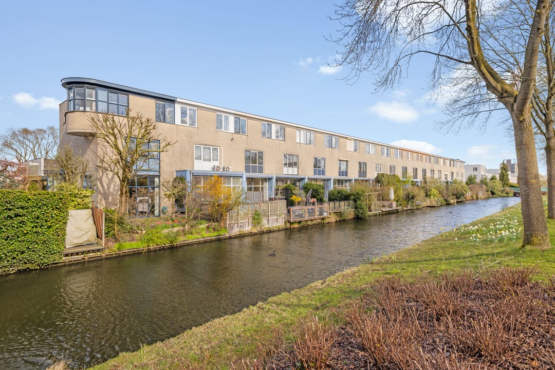 Spacious waterfront terraced home in Kattenbroek with energy label A — 52