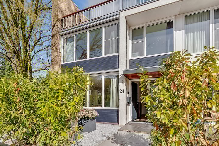 Photo 2 of Montessorilaan 24