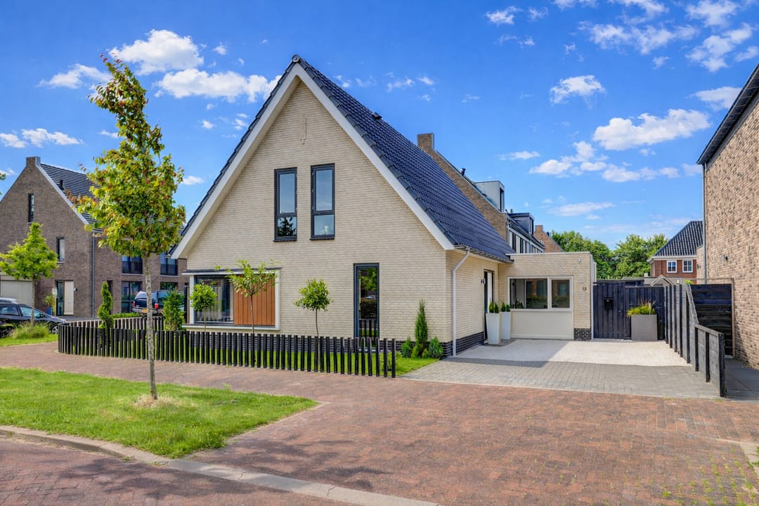 Photo 1 of Zwenkgrasstraat 13