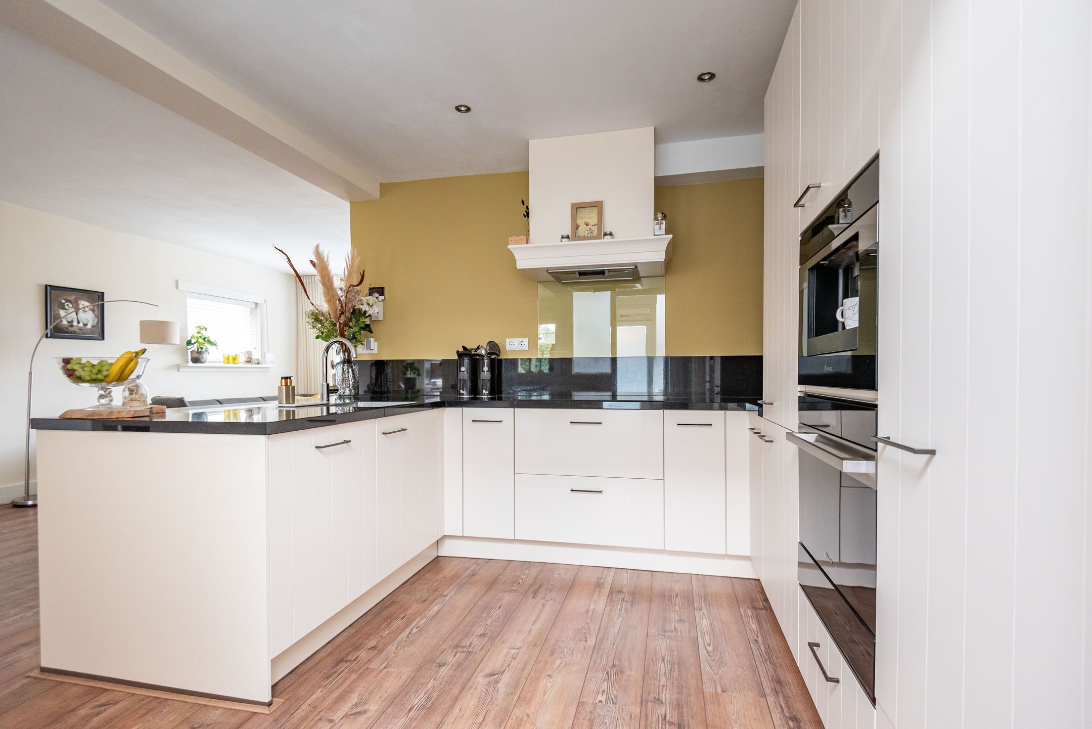 Photo 3 of Industrieweg 64