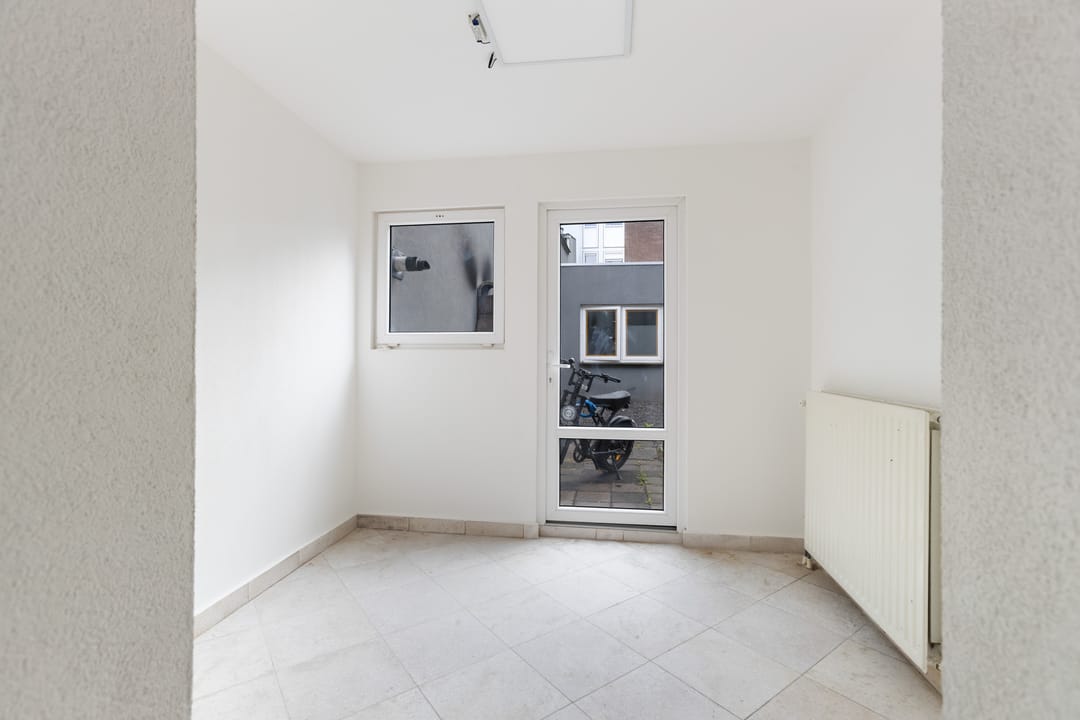 Foto 11 van Spuiweg 70-A