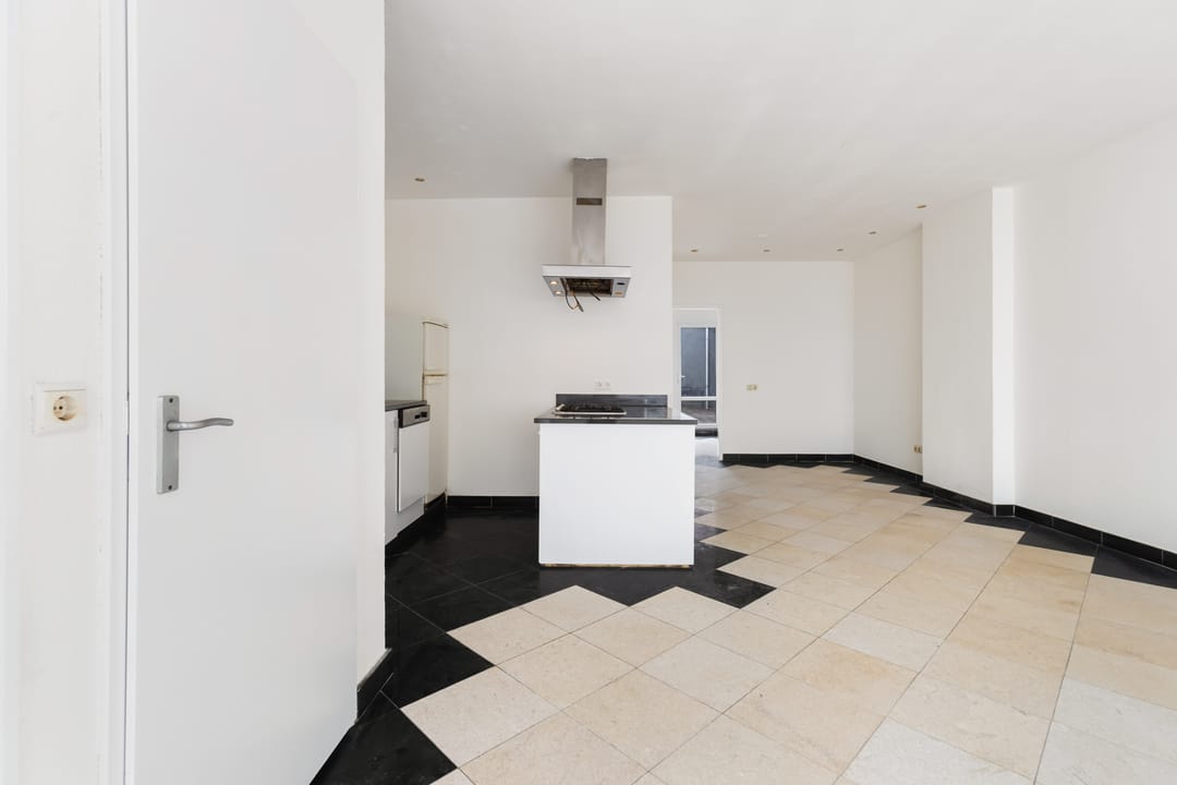 Foto 8 van Spuiweg 70-A