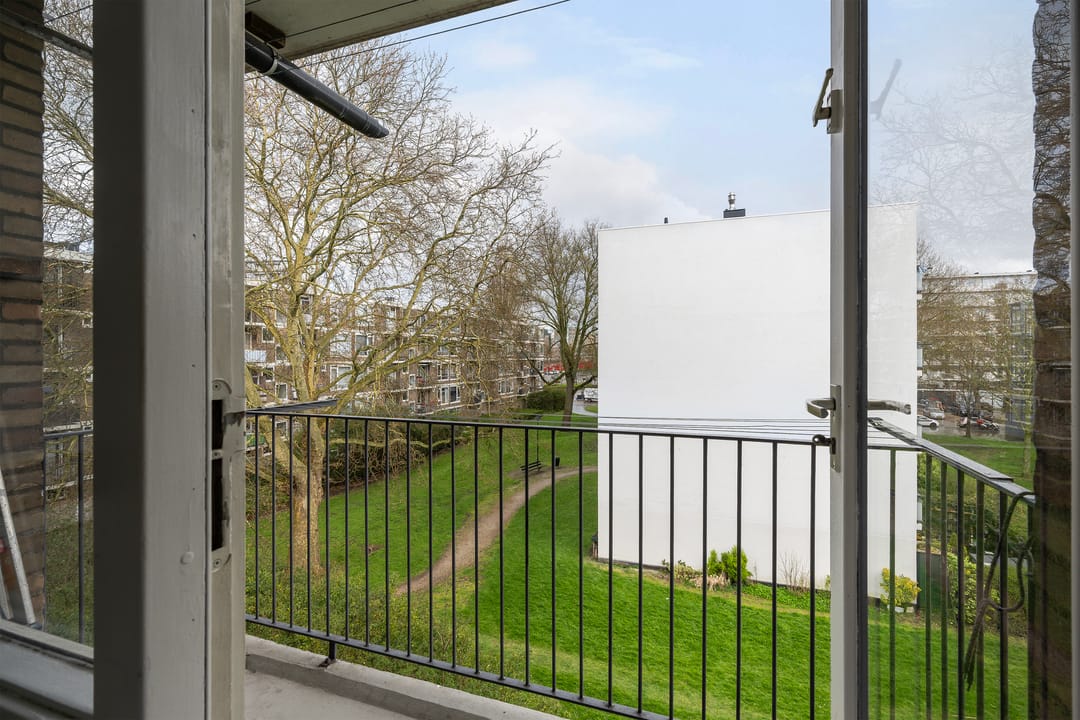 Foto 16 van Jan van Zutphenstraat 13