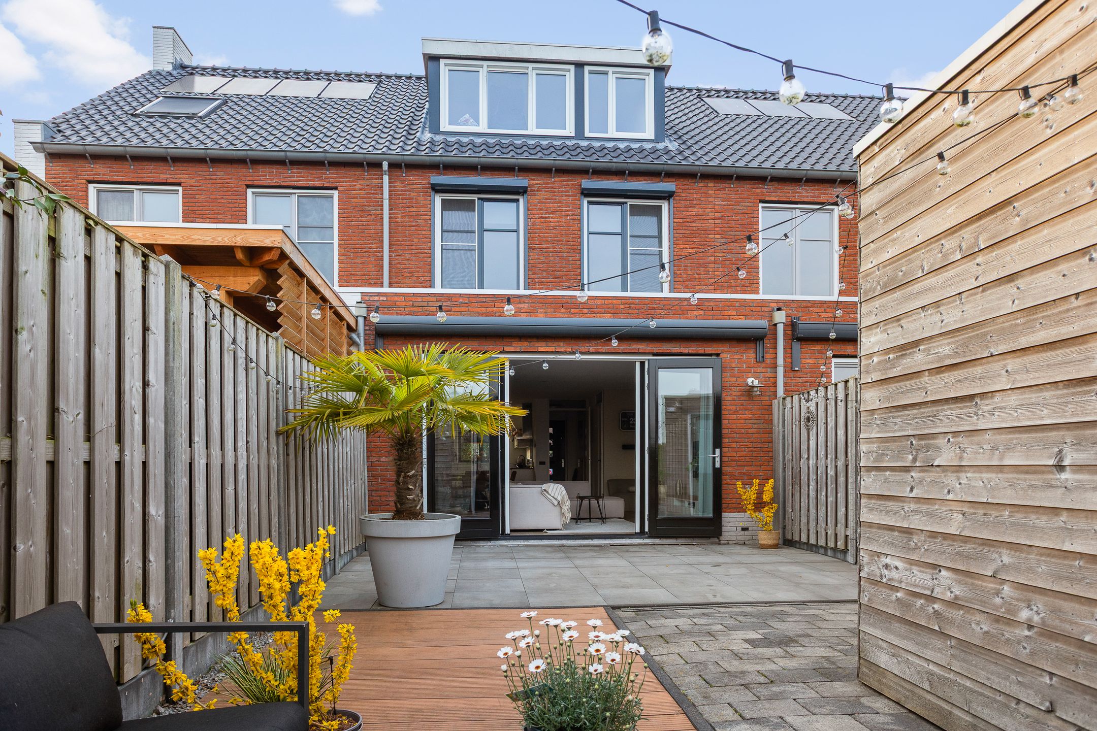 Photo 3 of Goldschmidtstraat 3