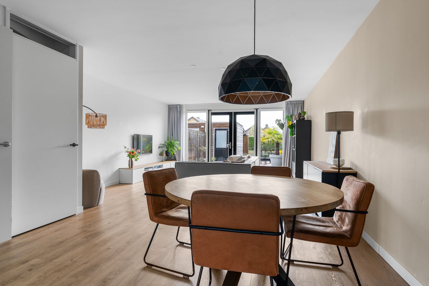 Photo 10 of Goldschmidtstraat 3