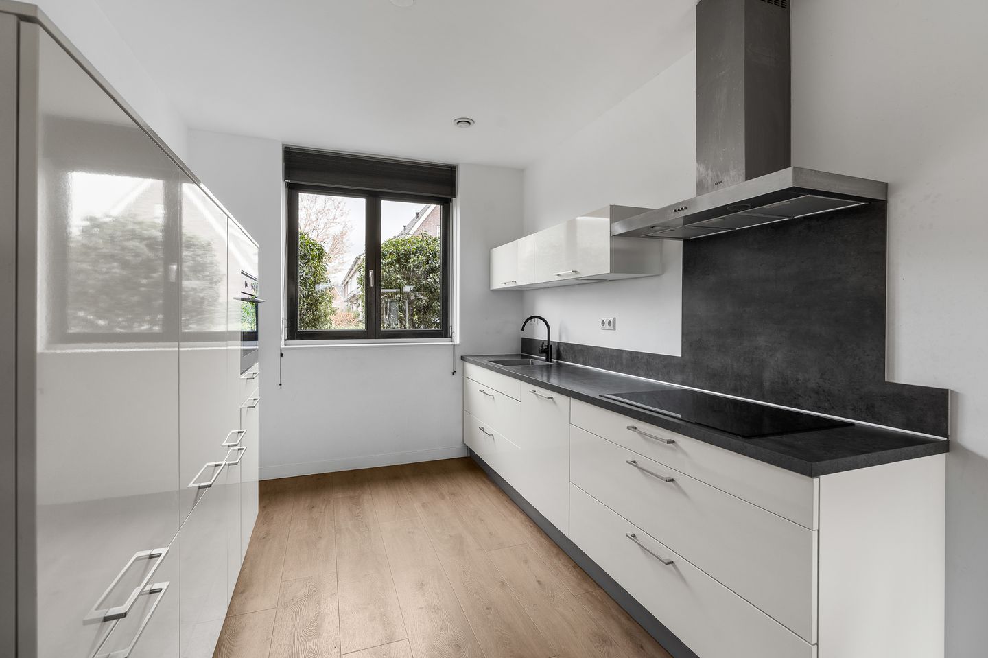 Photo 14 of Goldschmidtstraat 3