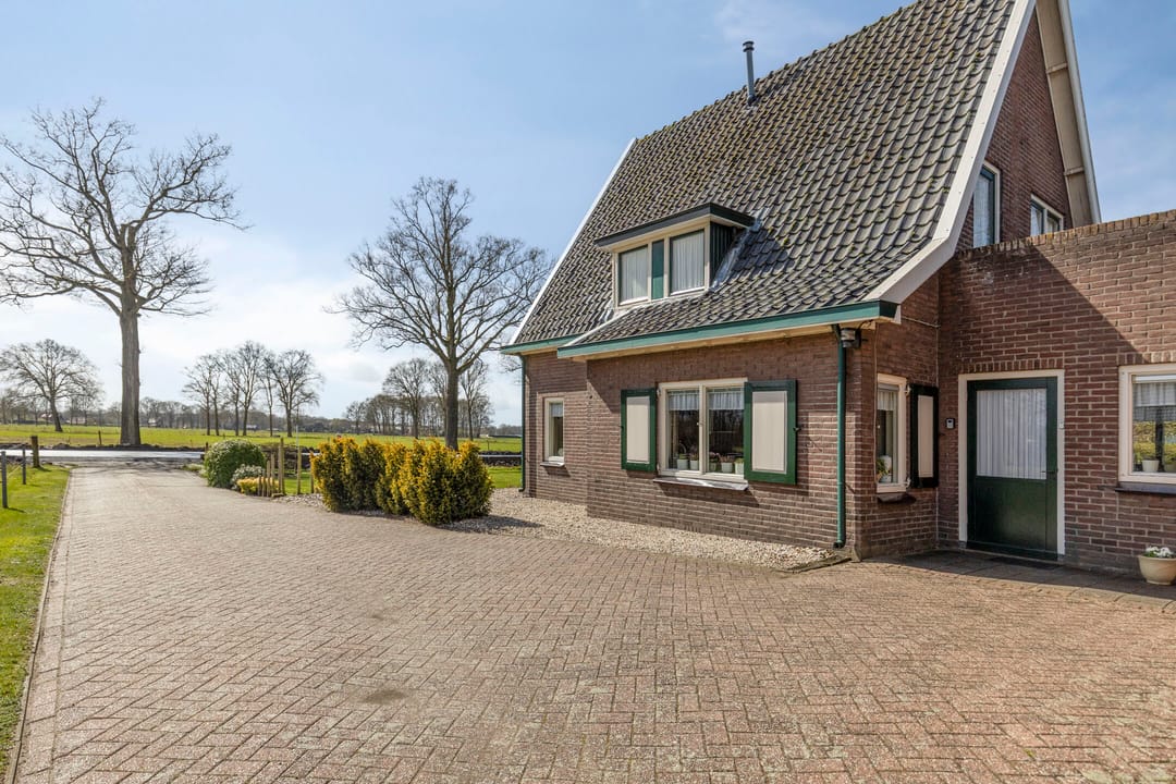 Foto 41 van Varsseveldseweg 299