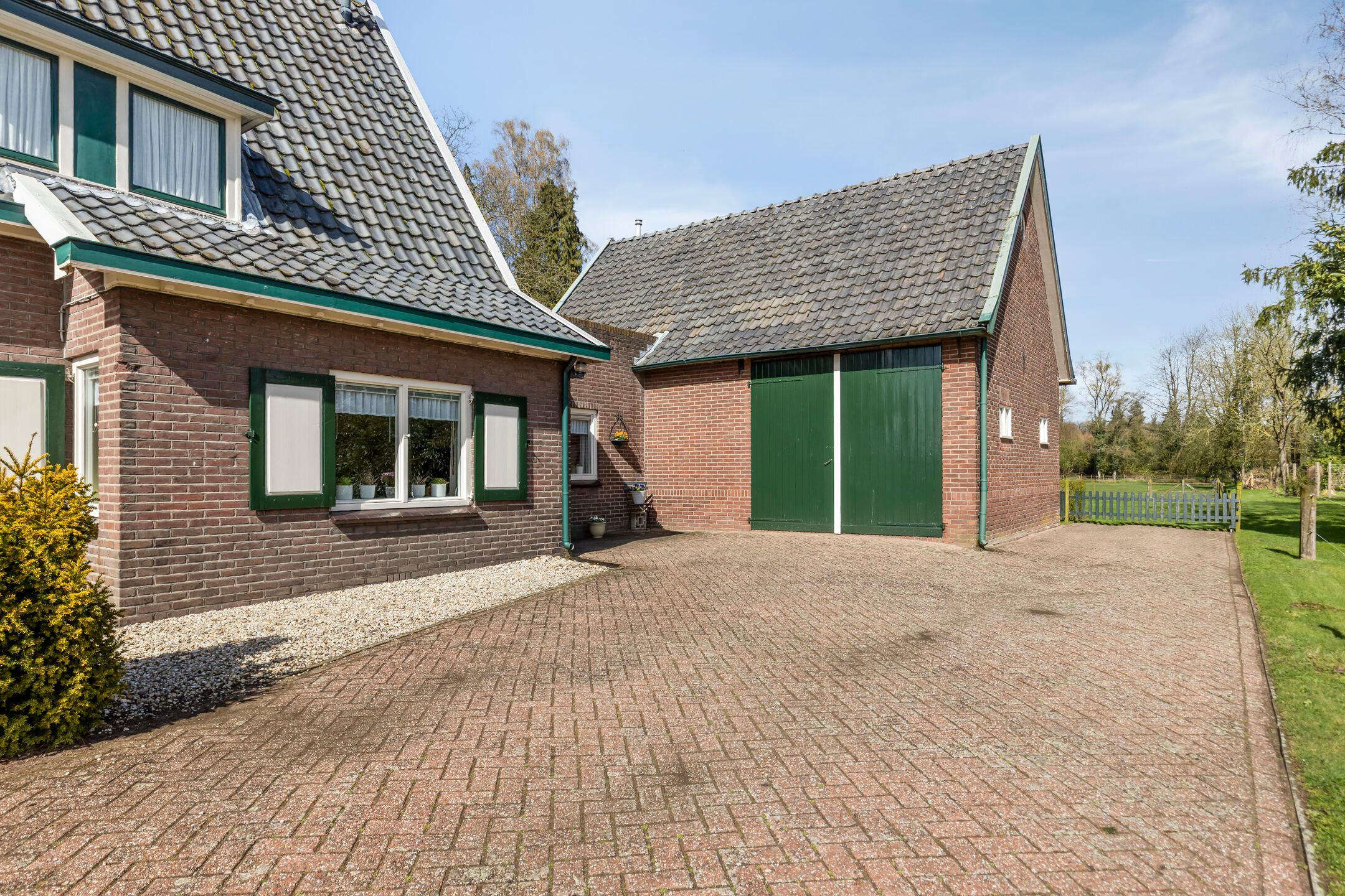 Foto 42 van Varsseveldseweg 299