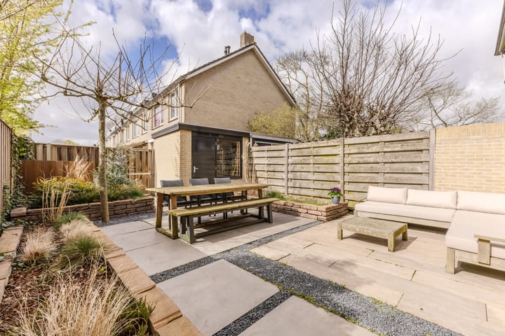 Photo 3 of Loggerstraat 25