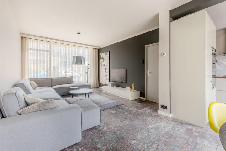 Photo 2 of Loggerstraat 25