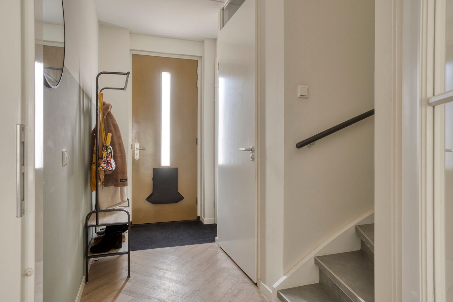 Modern corner home with extension and free view in Lent — 16