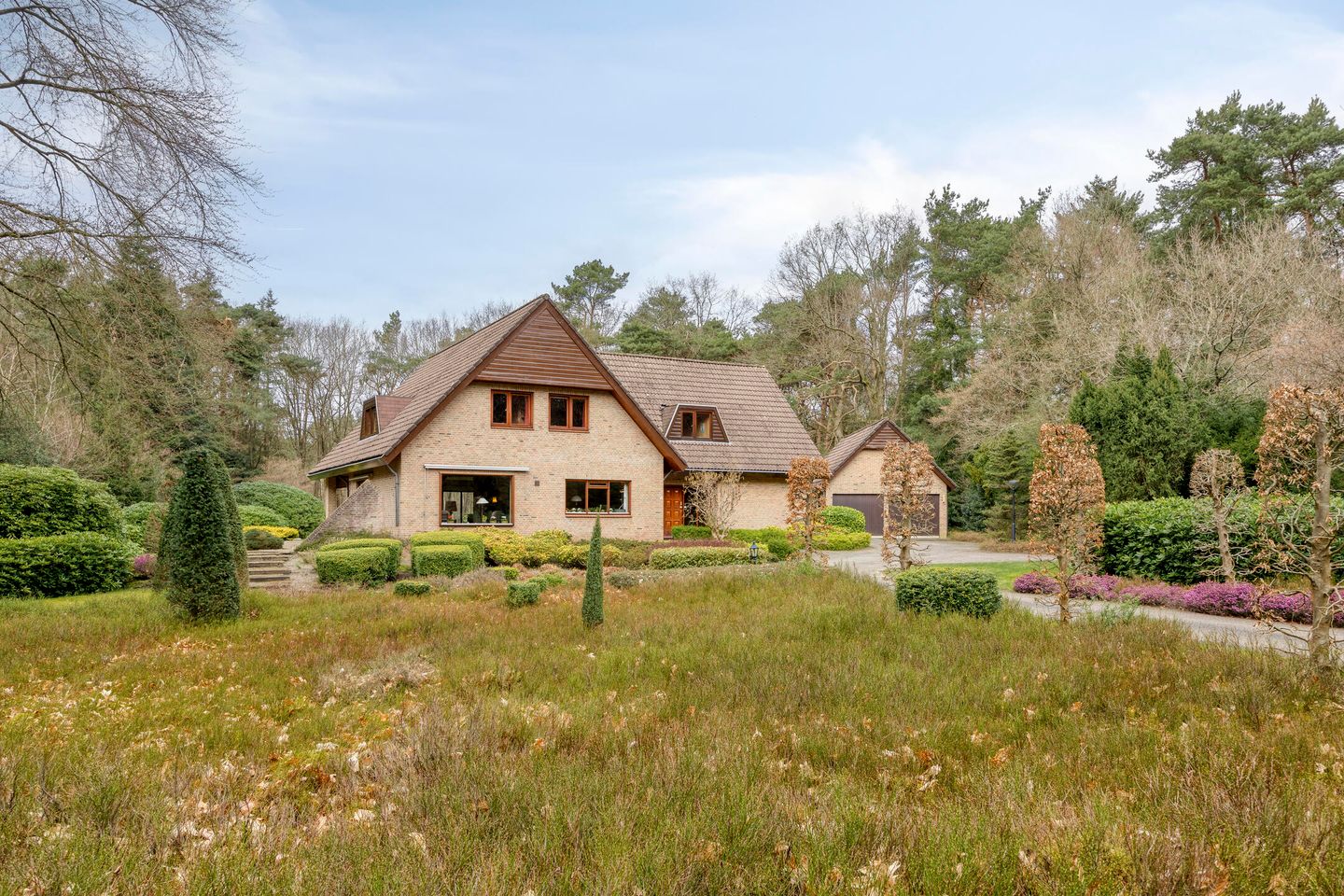 Foto 40 van Dennenlaan 9