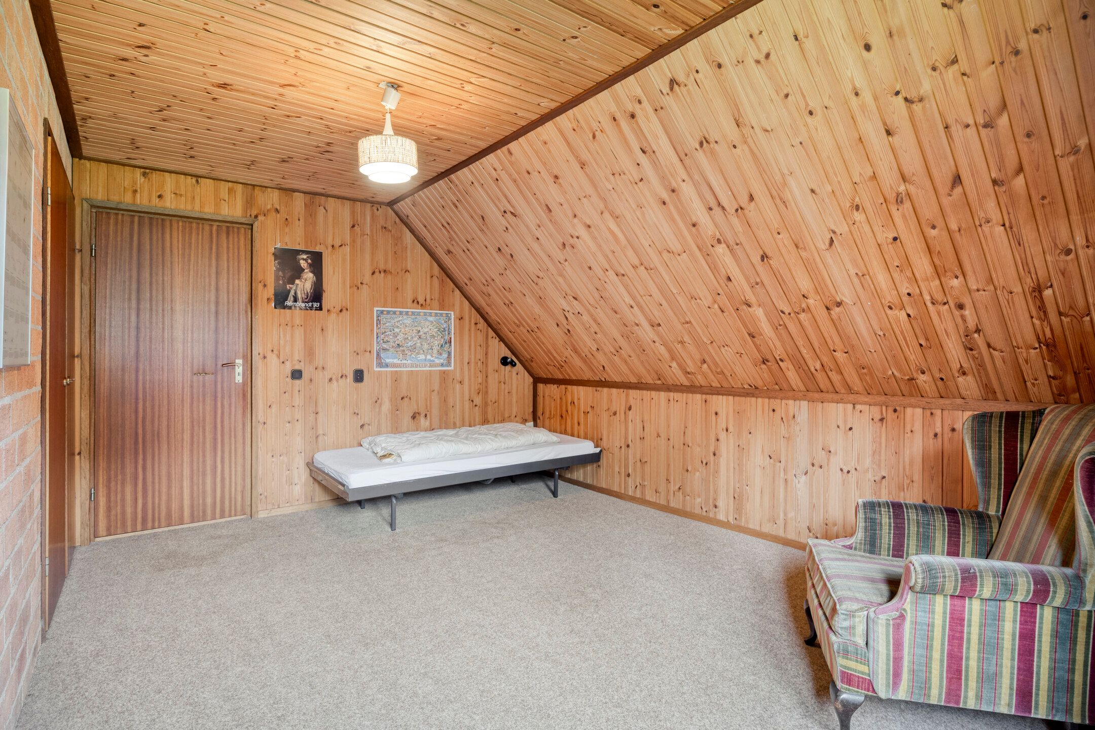 Foto 33 van Dennenlaan 9